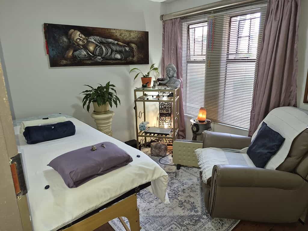 Comfortable therapy room with healing decor and relaxing atmosphere in Moreleta Park.